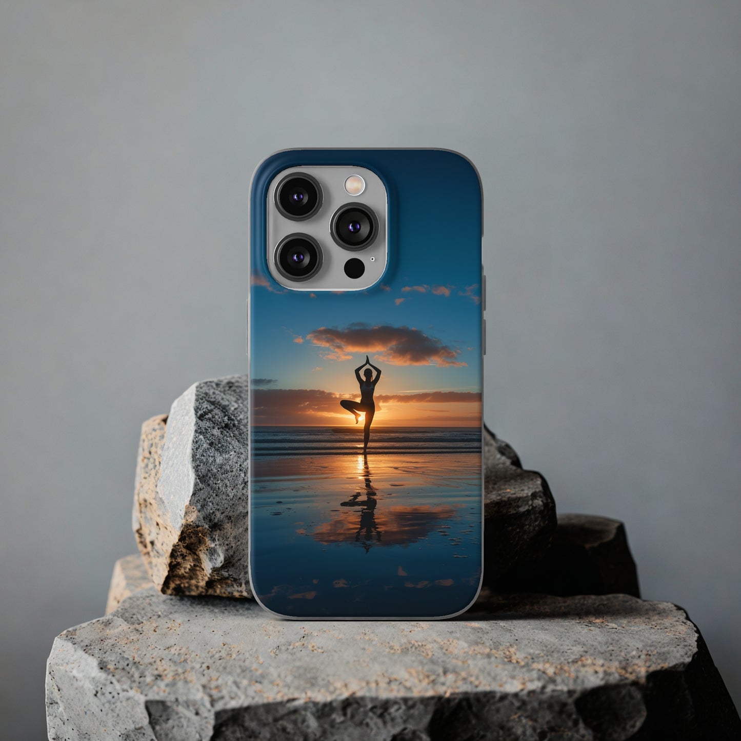 Yoga on the beach Phone Case | iPhone / Samsung