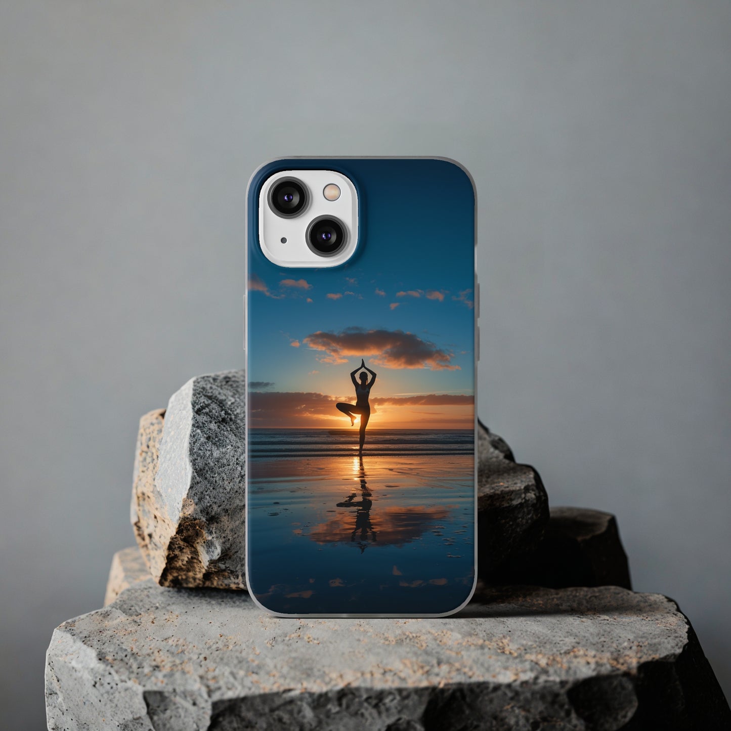 Yoga on the beach Phone Case | iPhone / Samsung